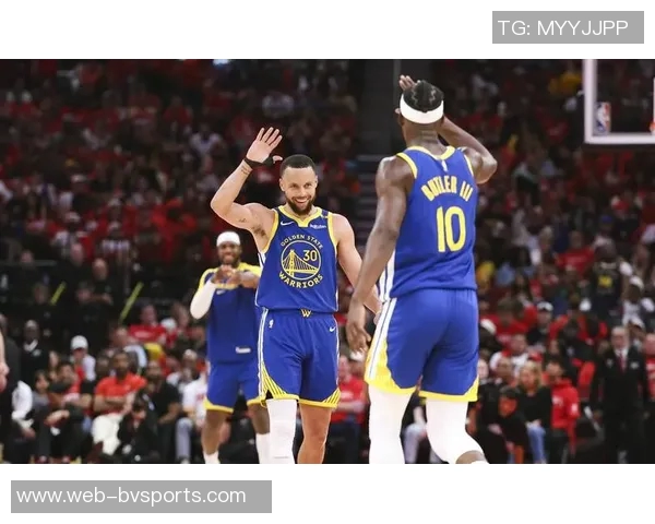 勇士今日对阵灰熊首发阵容揭晓库里领衔波杰姆斯基巴特勒库明加格林出战