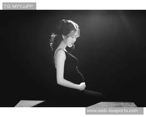 小蜘蛛分享女友孕照期待新生命降临阿玛德奥即将迎来首秀时刻 小蜘蛛分享女友孕照期待新生命降临阿玛德奥即将迎来首秀时刻